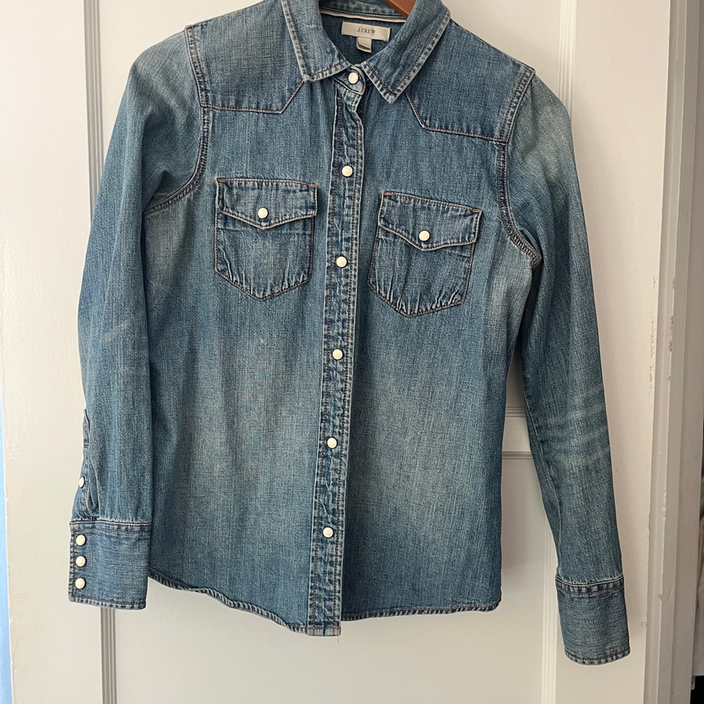 J.Crew Vintage 90s Classic Denim Button-Up Shirt - Light Wash Blue